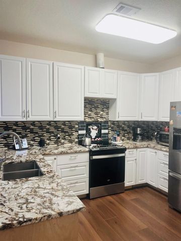 54 Road 5203, Cleveland, TX 77327