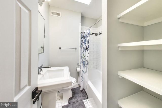 5109 BELAIR RD, Baltimore, MD 21206