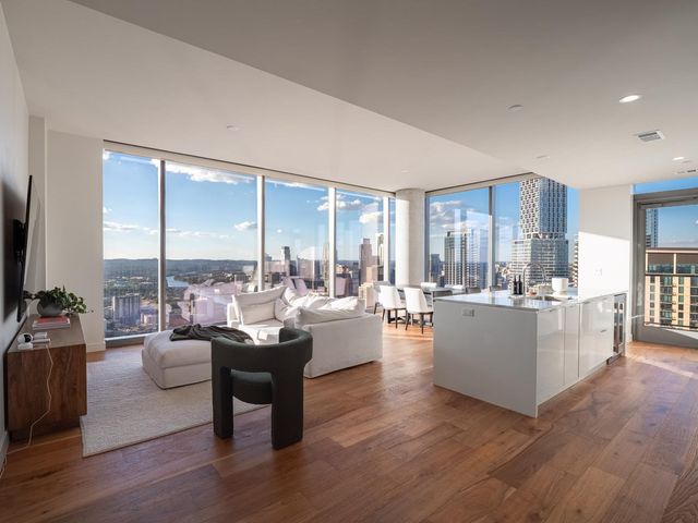 44 East Ave 4303, Austin, TX 78701