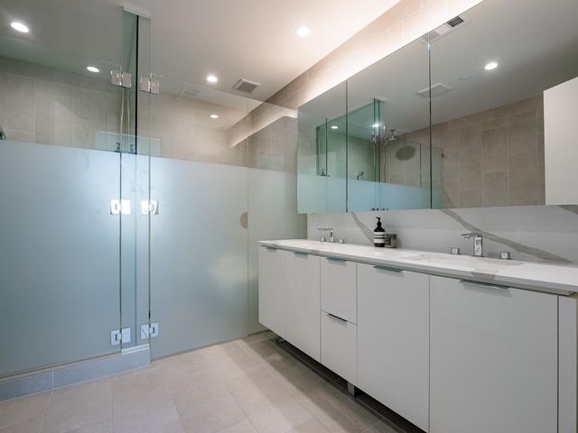 44 East Ave 4303, Austin, TX 78701