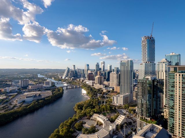 44 East Ave 4303, Austin, TX 78701