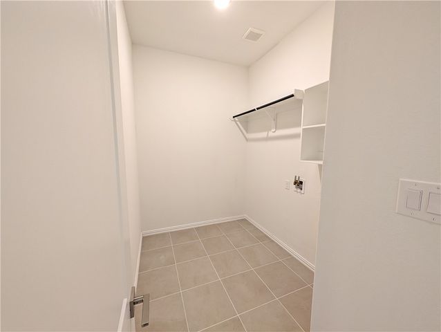 6222 Greenville Drive, College Station, TX 77845