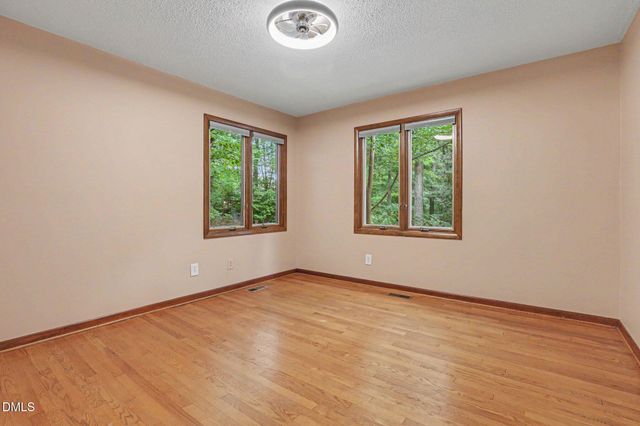 625 Kensington Drive, Chapel Hill, NC 27514