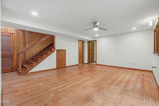 625 Kensington Drive, Chapel Hill, NC 27514