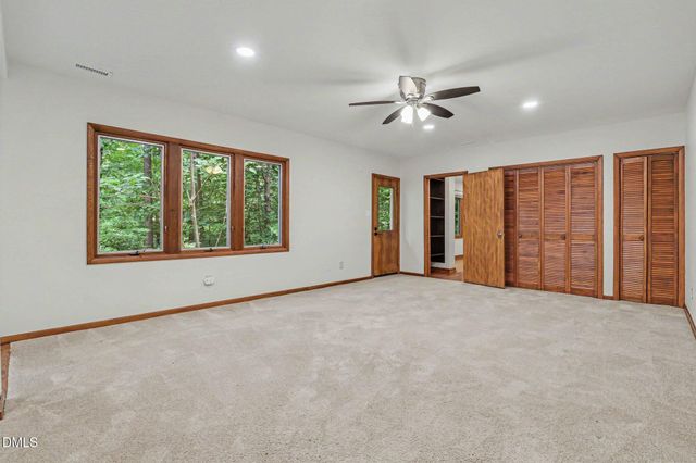 625 Kensington Drive, Chapel Hill, NC 27514