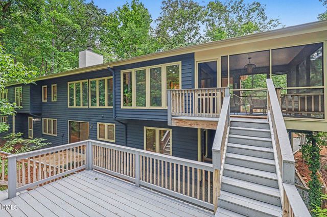 625 Kensington Drive, Chapel Hill, NC 27514