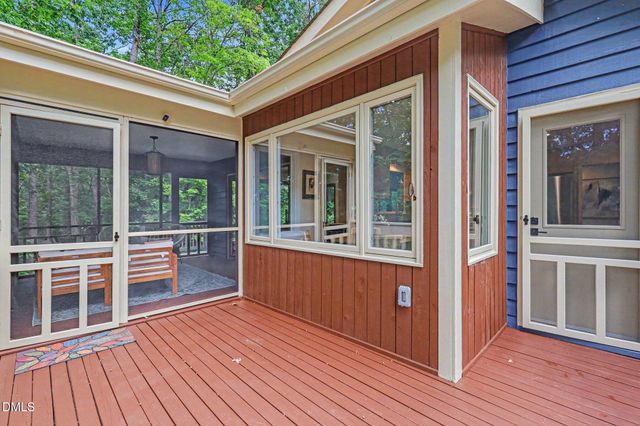 625 Kensington Drive, Chapel Hill, NC 27514