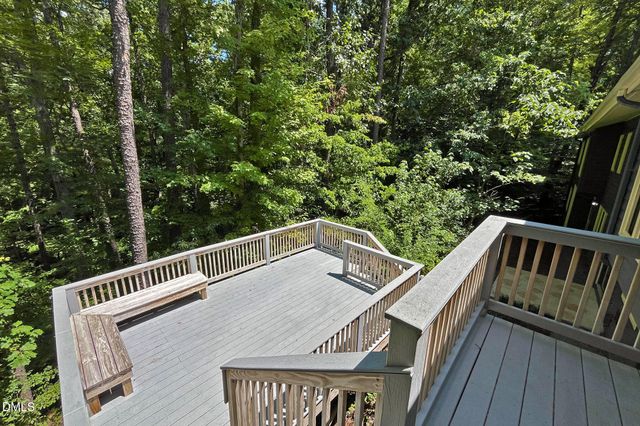 625 Kensington Drive, Chapel Hill, NC 27514