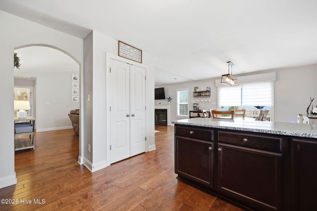 2996 Fox Glove Drive, Winterville, NC 28590