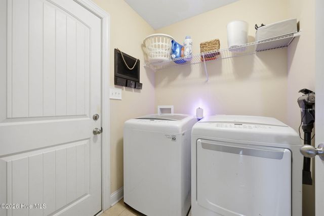2996 Fox Glove Drive, Winterville, NC 28590