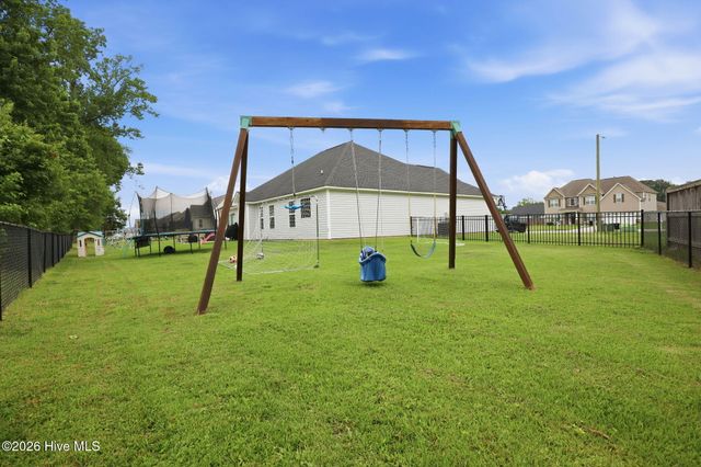 2996 Fox Glove Drive, Winterville, NC 28590