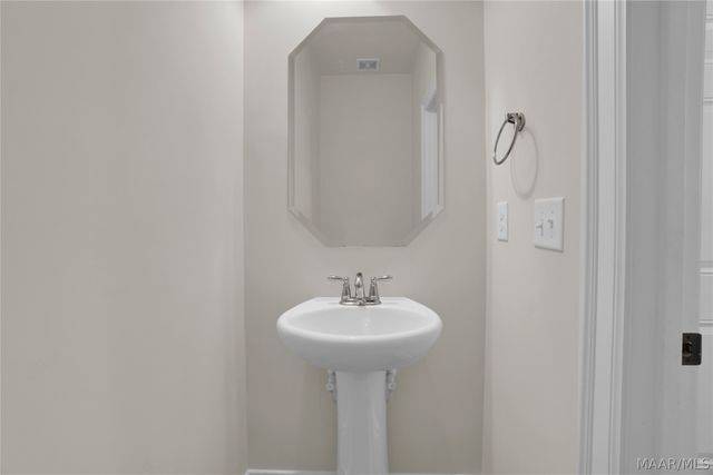 5876 Blevins Circle, Montgomery, AL 36116