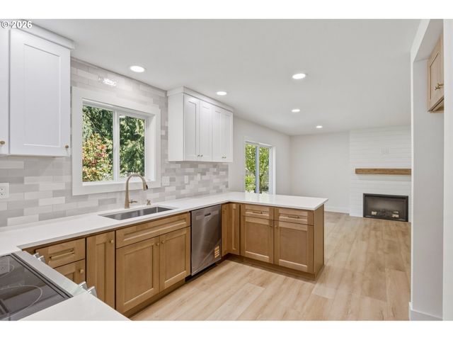 7212 Ne 54TH Pl, Vancouver, WA 98660