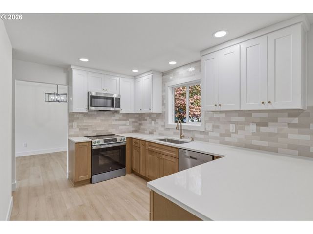 7212 Ne 54TH Pl, Vancouver, WA 98660