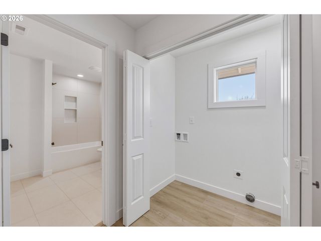 7212 Ne 54TH Pl, Vancouver, WA 98660