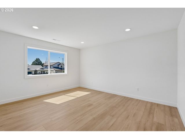 7212 Ne 54TH Pl, Vancouver, WA 98660