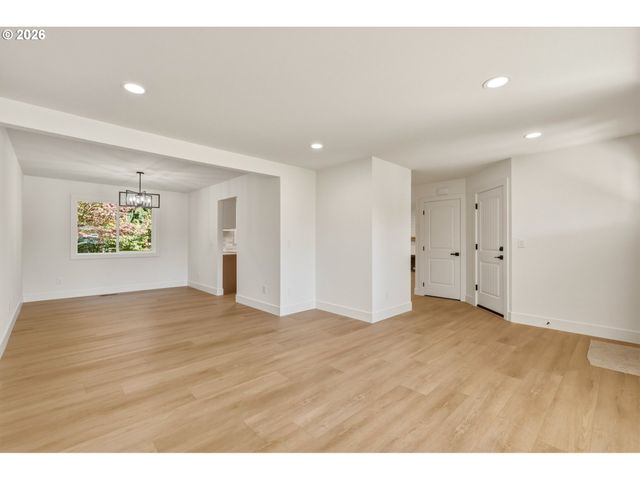 7212 Ne 54TH Pl, Vancouver, WA 98660