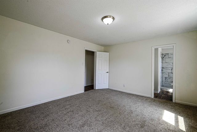 6126 WOODSTOCK HILLS DR, Millington, TN 38053