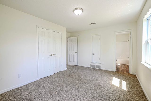 6126 WOODSTOCK HILLS DR, Millington, TN 38053