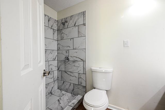 6126 WOODSTOCK HILLS DR, Millington, TN 38053