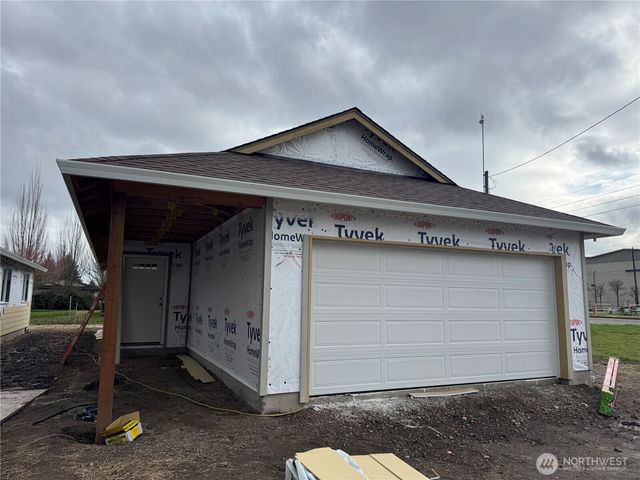 204 Douglas Street, Longview, WA 98632