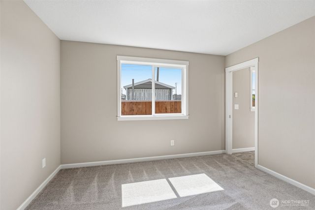 204 Douglas Street, Longview, WA 98632
