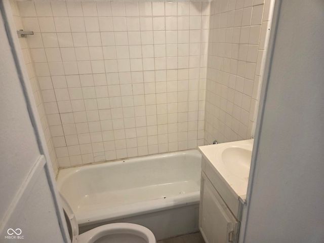 5236 Fletcher Avenue, Indianapolis, IN 46219