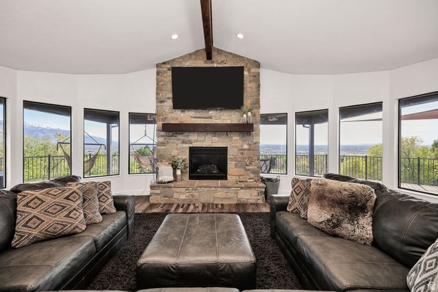 3951 N 550 W, Pleasant View, UT 84414