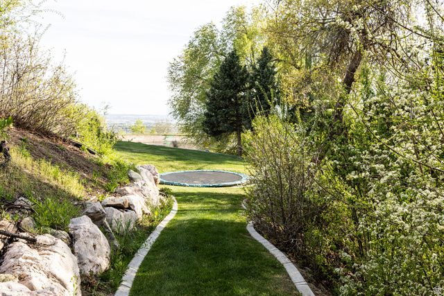 3951 N 550 W, Pleasant View, UT 84414