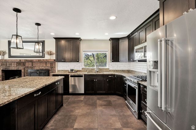 3951 N 550 W, Pleasant View, UT 84414