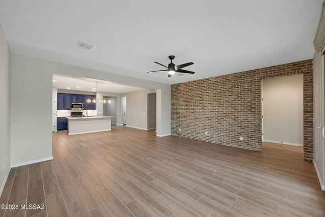 8322 W Spaulding Street, Tucson, AZ 85743