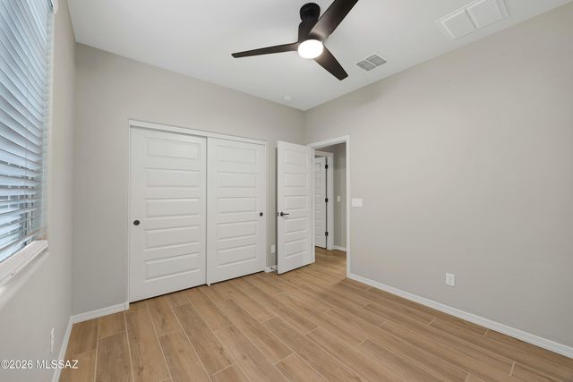 8322 W Spaulding Street, Tucson, AZ 85743