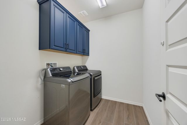 8322 W Spaulding Street, Tucson, AZ 85743