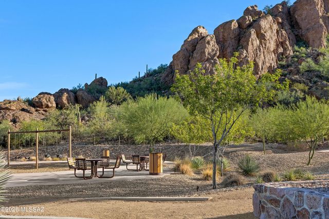 8322 W Spaulding Street, Tucson, AZ 85743