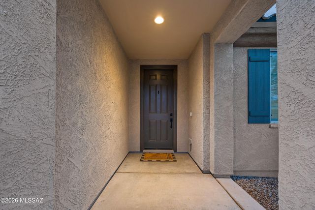 8322 W Spaulding Street, Tucson, AZ 85743