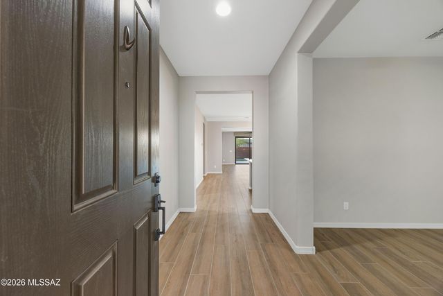 8322 W Spaulding Street, Tucson, AZ 85743