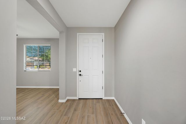 8322 W Spaulding Street, Tucson, AZ 85743