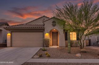 8322 W Spaulding Street, Tucson, AZ 85743