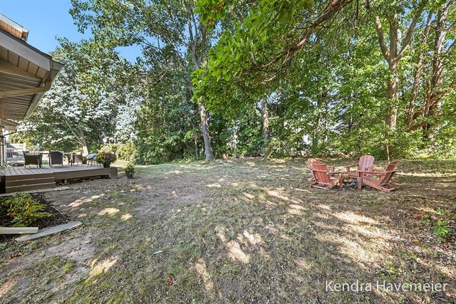 6785 Gran Via Drive, Rockford, MI 49341