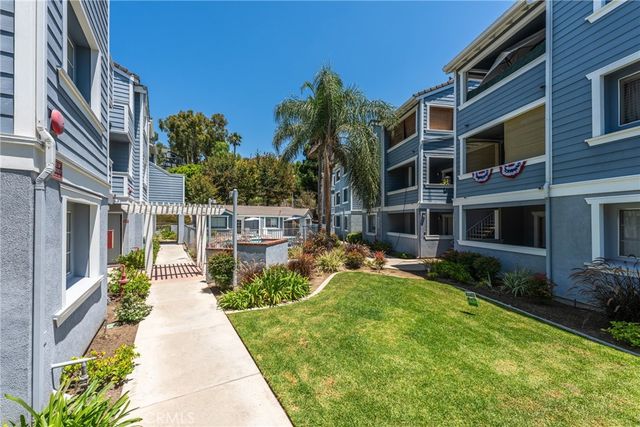 111 S Lakeview, Placentia, CA 92870