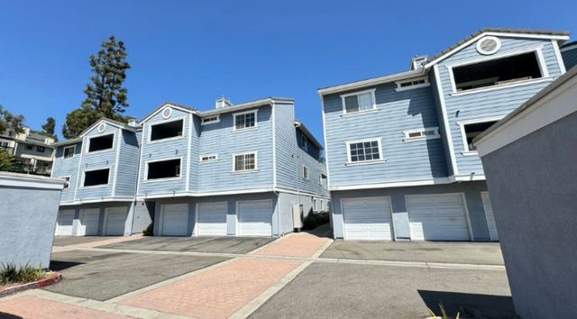111 S Lakeview, Placentia, CA 92870
