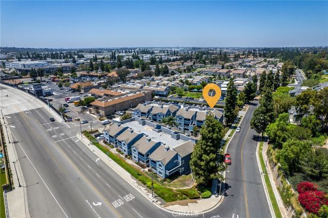 111 S Lakeview, Placentia, CA 92870