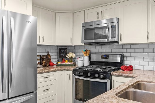 111 S Lakeview, Placentia, CA 92870