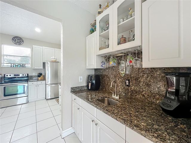104 PAR PLACE, Lake Mary, FL 32746