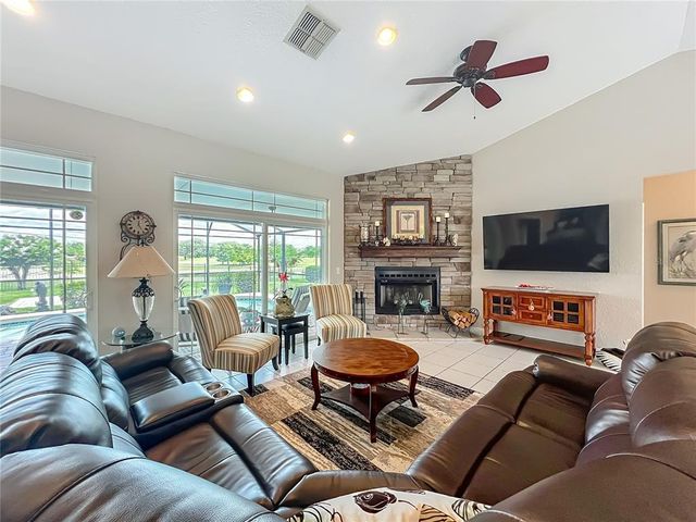 104 PAR PLACE, Lake Mary, FL 32746