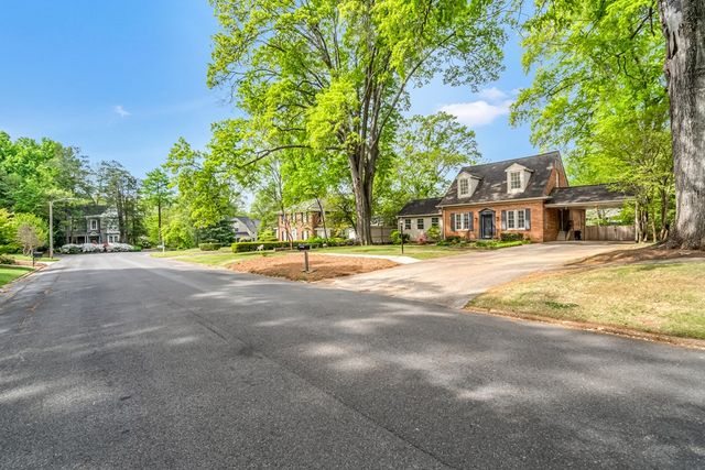 812 Thornton Place, Dalton, GA 30720
