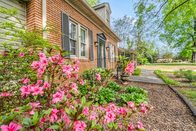 812 Thornton Place, Dalton, GA 30720