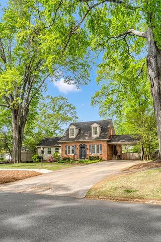 812 Thornton Place, Dalton, GA 30720