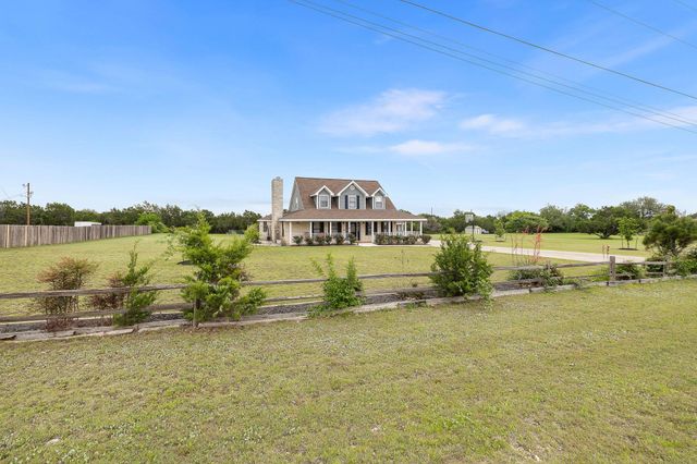 108 Independence DR, Liberty Hill, TX 78642