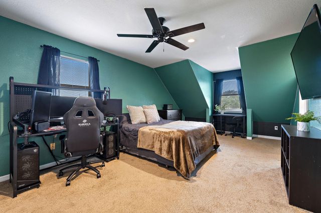 108 Independence DR, Liberty Hill, TX 78642
